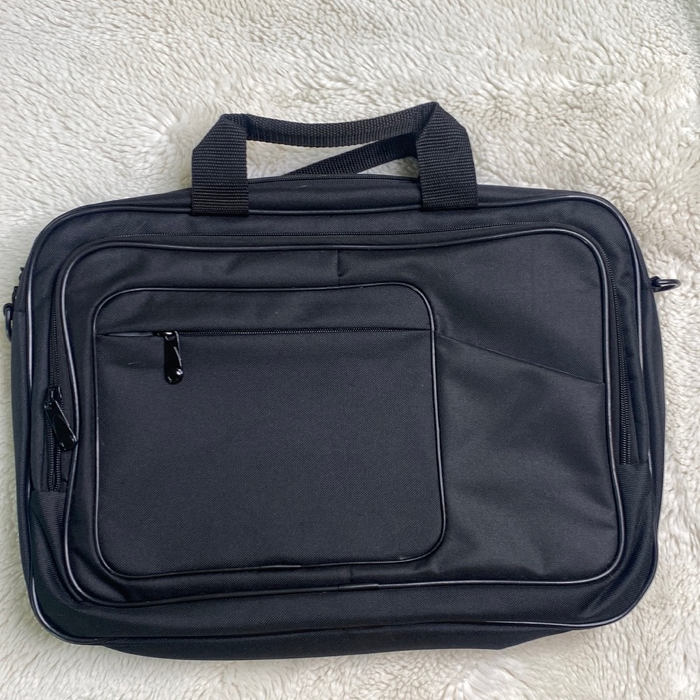 🤩 Laptop Bag